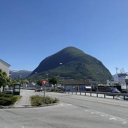 Volda Hostel, As B&B